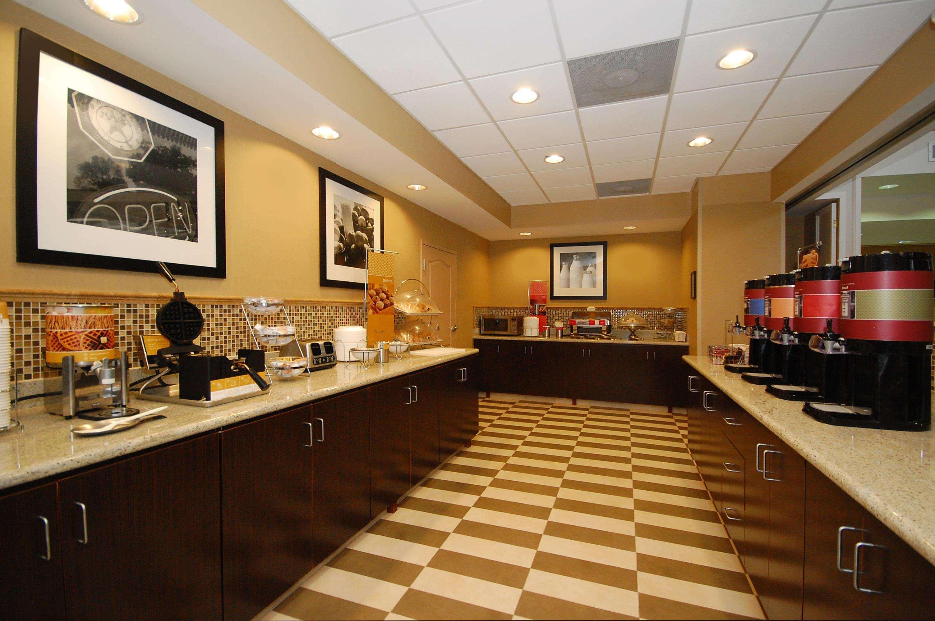 Hampton Inn Jackson/Flowood - Airport Area Ms Luckney Restaurang bild